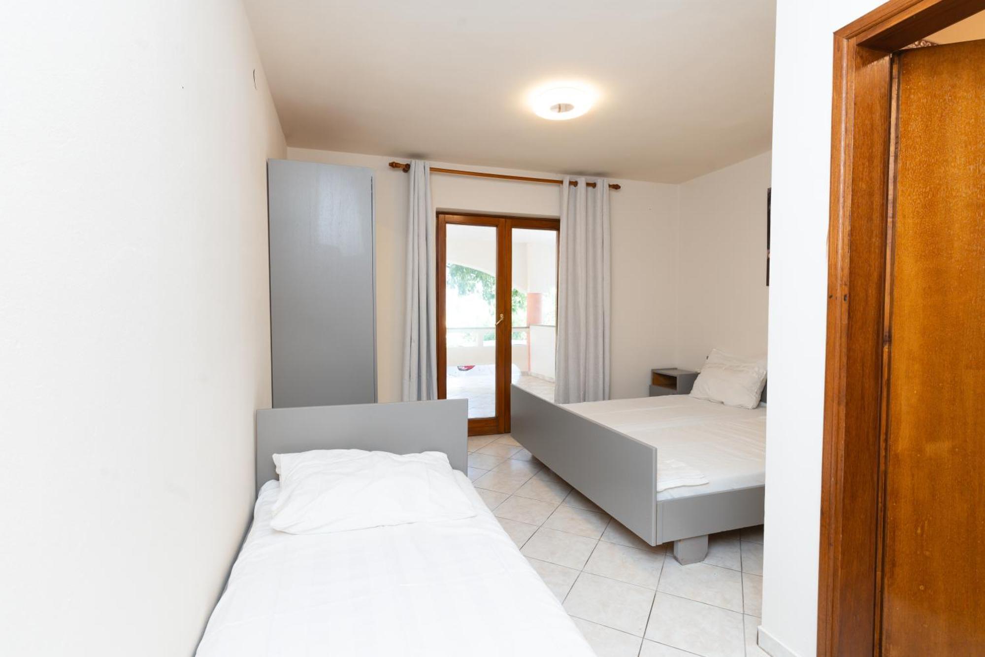 Villa Barbara Oasis Central Suite With Terrace Novalja Ngoại thất bức ảnh